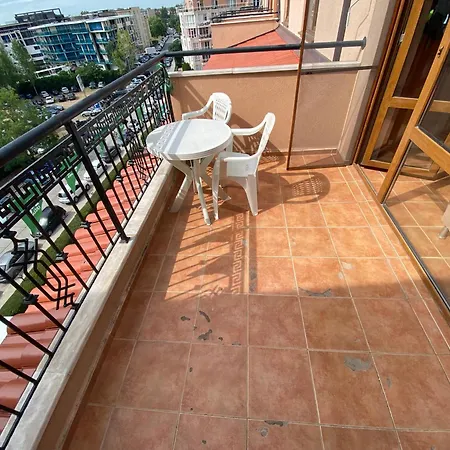 Kasandra 'г' 23 Sunny * Slăntjev Brjag